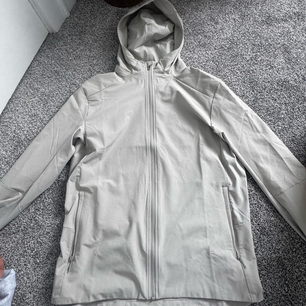 lululemon men’s light packable jacket